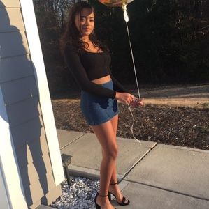 Meet your Posher, Mahri